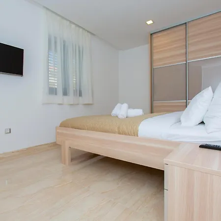 Luxury Lejlighed Makarska
