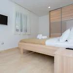 Luxury Apartment Makarska