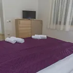 Luxury 4* מאקרסקה