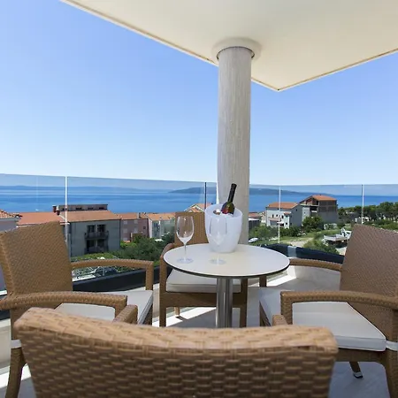 Апартаменты Luxury 4*